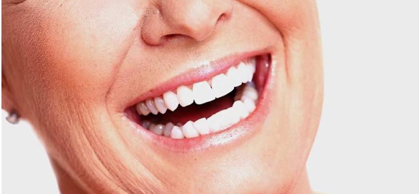 Oral hygiene for elderly people