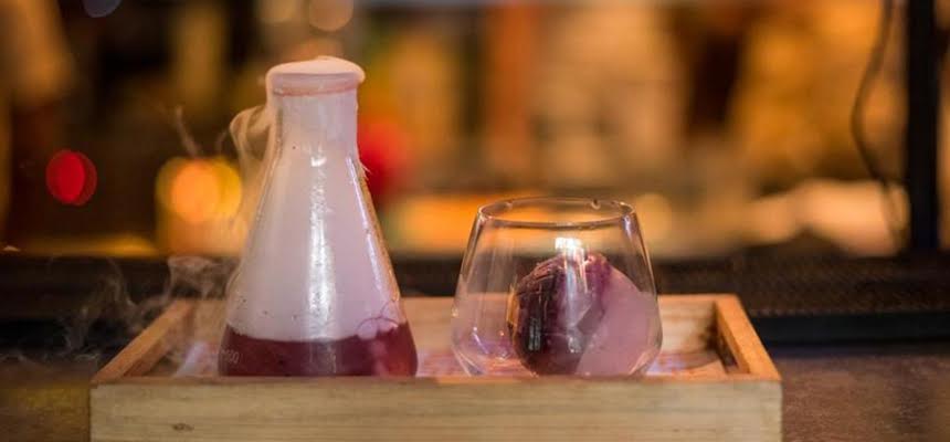 Is liquid nitrogen safe with cocktails?