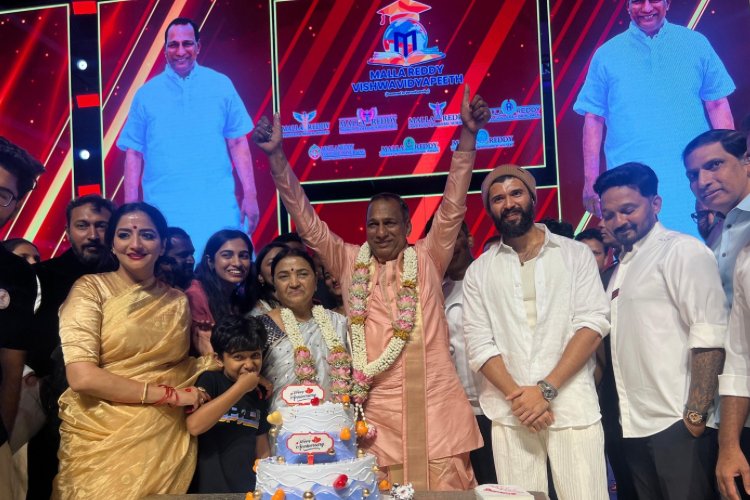 *Vijay Deverakonda Graces Mallareddy University’s Annual Unity Day Celebrations 2025