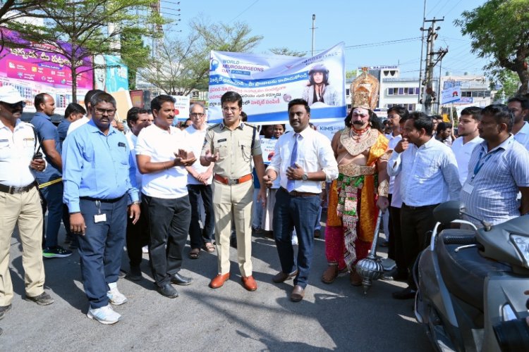 KIMS Hospitals organises road safety awareness rally in Kurnool